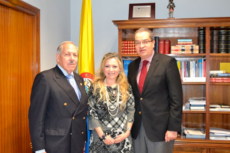 Ania Granjo es recibida en la Embajada de Colombia en Madrid